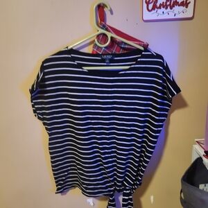 Lauren Ralph Lauren Navy and White Striped Short Sleeve Top